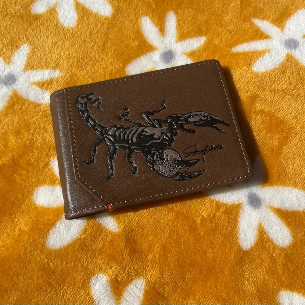 NEW $33 skneephate 100% Genuine Leather Men's Bifold Scorpion Wallet in 'coffee'